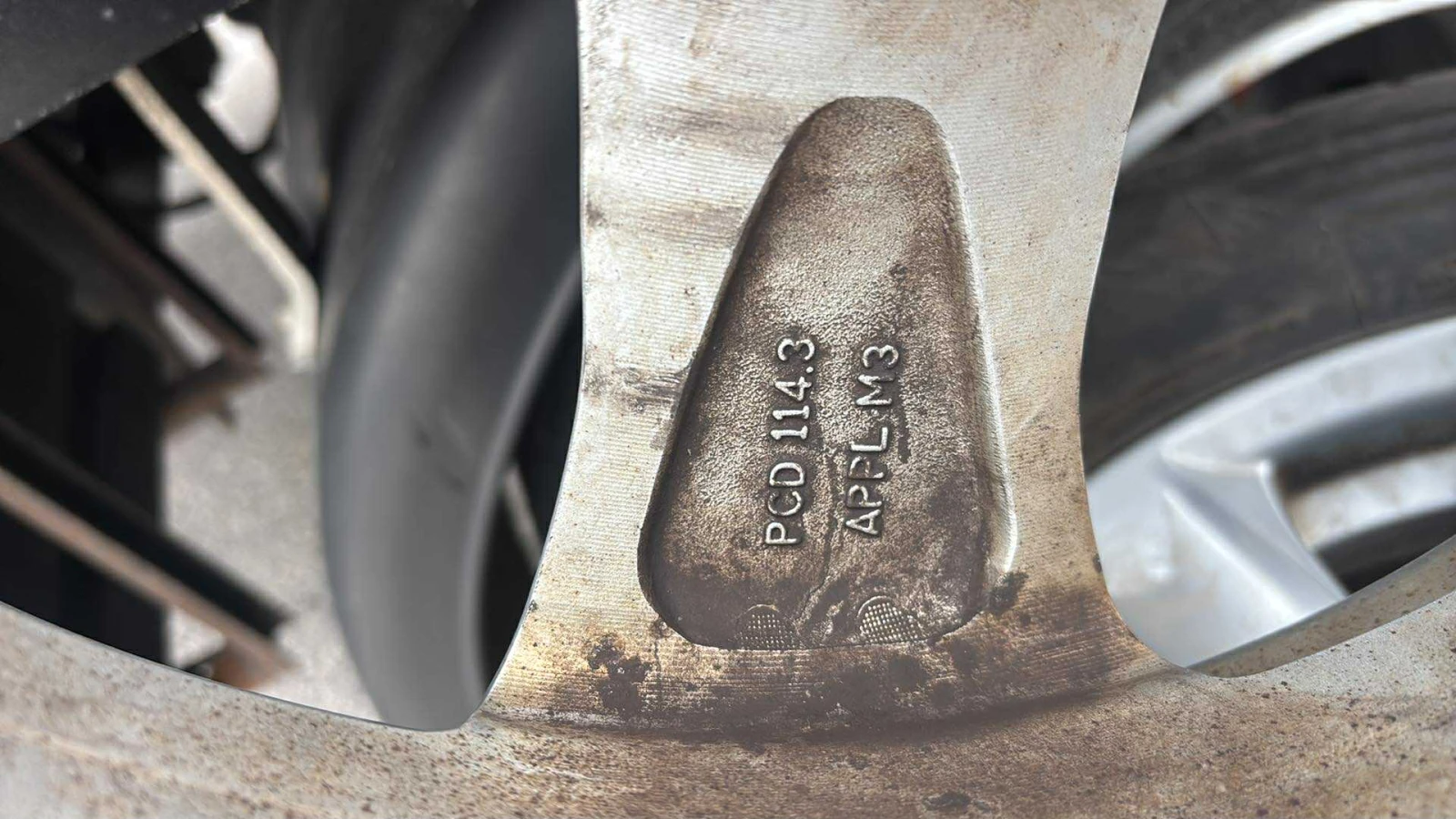 ���� � ������ 235/65R17 | Mobile.bg � ����������� 3