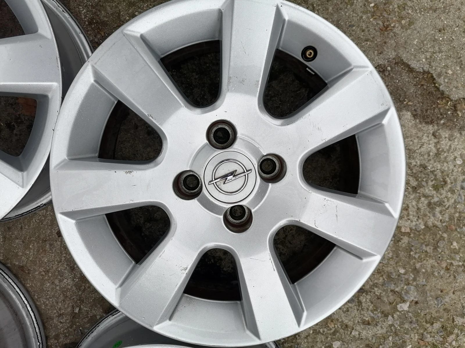 Джанти за Opel Corsa, снимка 3 - Гуми и джанти - 53806935