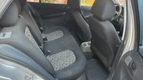 Skoda Fabia 1.2 HTP, снимка 10
