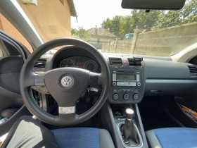 VW Golf, снимка 12 - Автомобили и джипове - 44706586