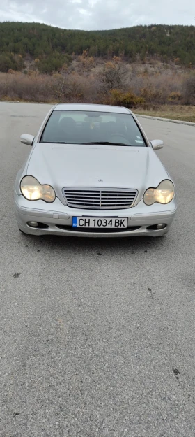 Mercedes-Benz C 220, снимка 1