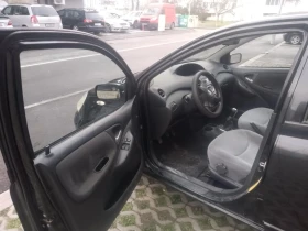 Toyota Yaris 1.0, снимка 7