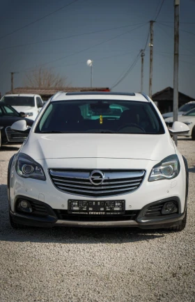 Opel Insignia 2.0CDTI 4x4 DIGITAL BOSE АВТОМАТ ПАНОРАМА ЛИЗИНГ - 7200 € / 14081.98 лв. - 60031525 2