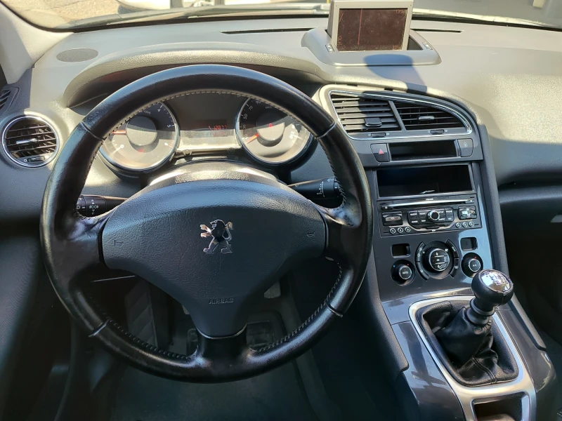 Peugeot 5008 1.6HDI 6c.k 7места, снимка 16 - Автомобили и джипове - 46883578