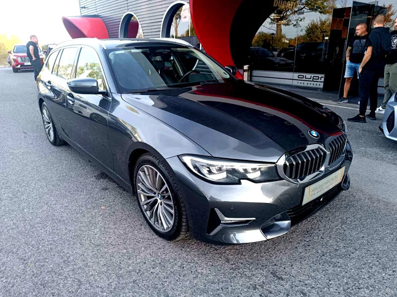 BMW 320 d XDrive Touring, снимка 1 - Автомобили и джипове - 47577157