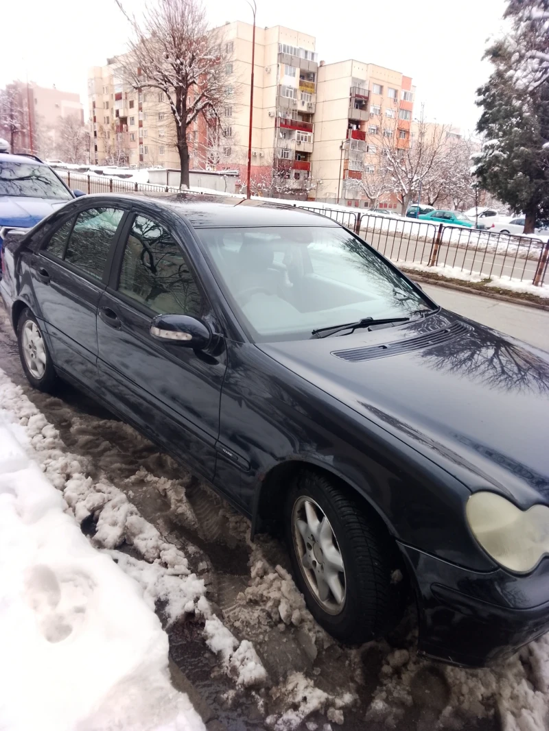 Mercedes-Benz C 200, снимка 1 - Автомобили и джипове - 48692645