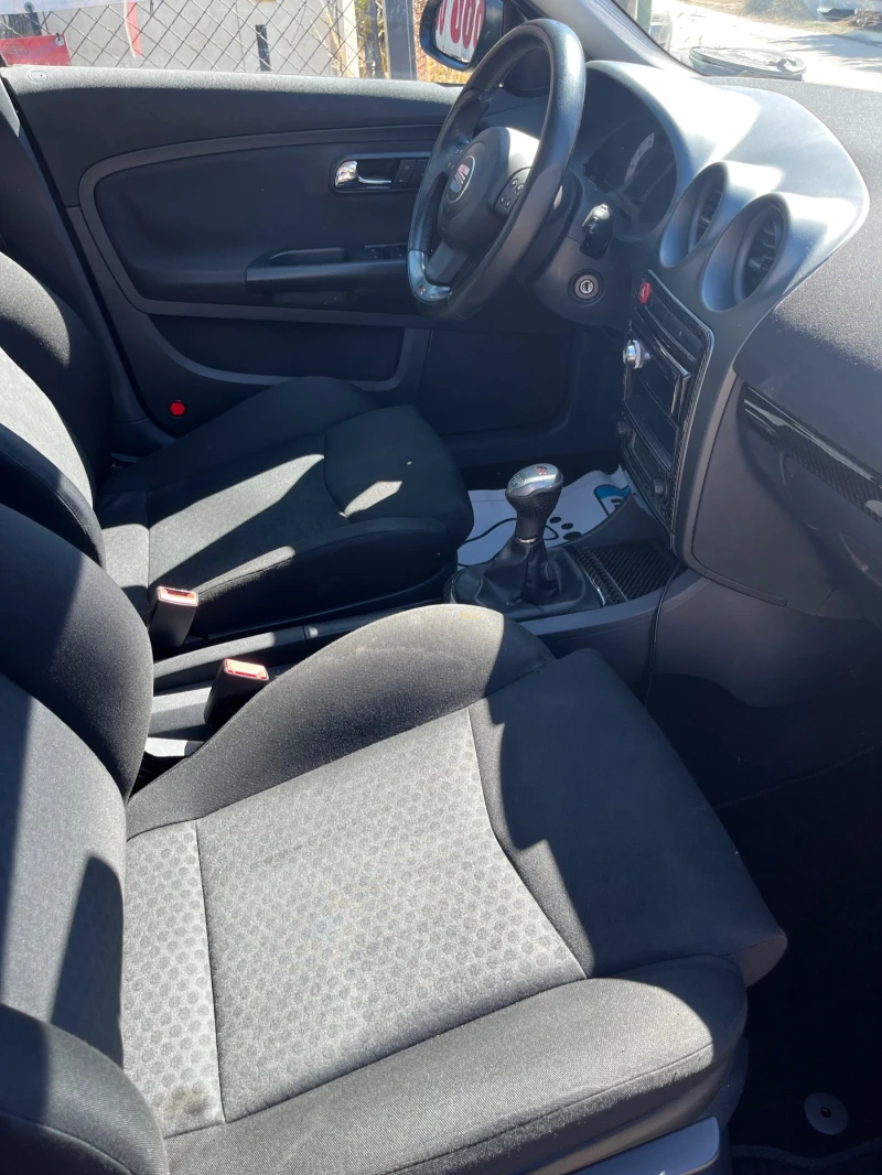 Seat Ibiza 1.8T - FR - SWISS, снимка 7 - Автомобили и джипове - 51863832