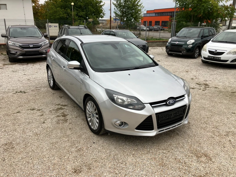 Ford Focus 1.6, снимка 11 - Автомобили и джипове - 52064333