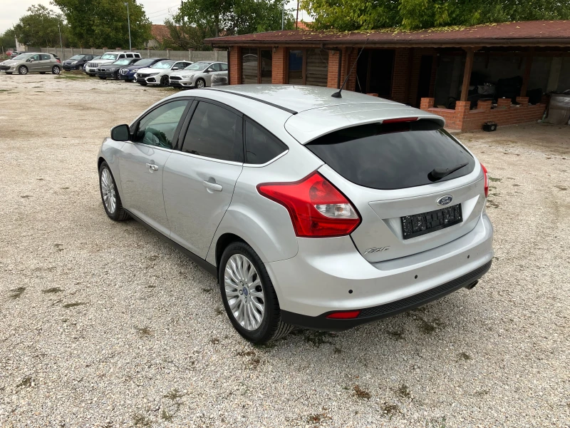 Ford Focus 1.6, снимка 6 - Автомобили и джипове - 52064333