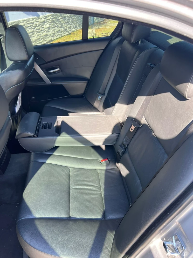 BMW 530, снимка 15 - Автомобили и джипове - 52583519