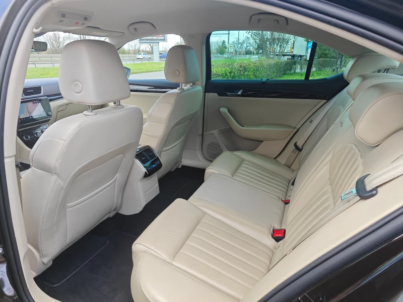 Skoda Superb 2.0TDI 190hp 4x4 L&K, снимка 13 - Автомобили и джипове - 52692319