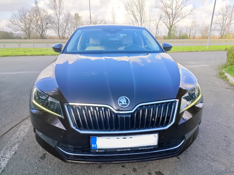 Skoda Superb 2.0TDI 190hp 4x4 L&K, снимка 2 - Автомобили и джипове - 52692319