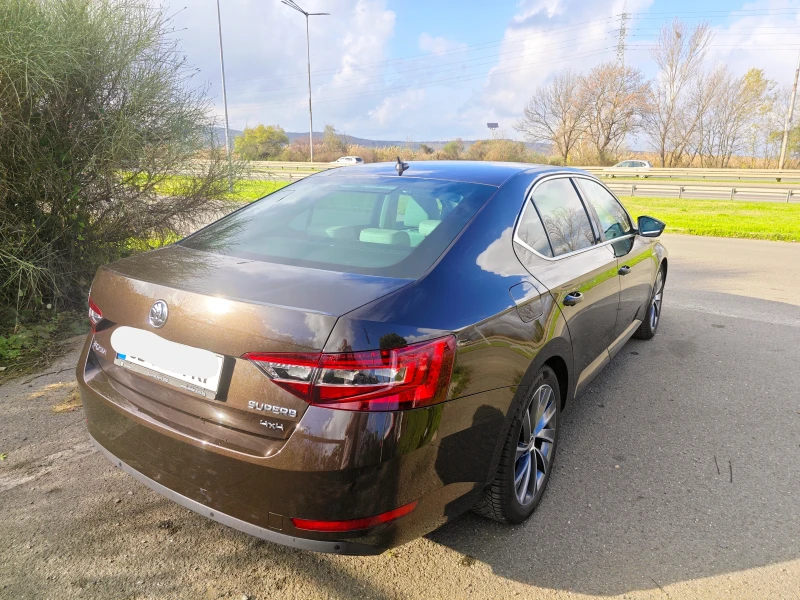 Skoda Superb 2.0TDI 190hp 4x4 L&K, снимка 3 - Автомобили и джипове - 52692319