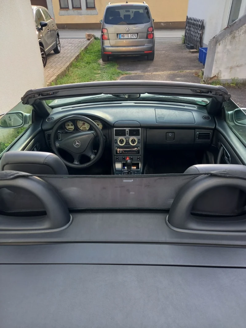 Mercedes-Benz SLK Slk 200, снимка 9 - Автомобили и джипове - 52891540