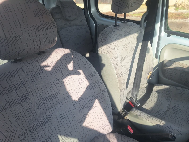 Renault Kangoo, снимка 8 - Автомобили и джипове - 53122433