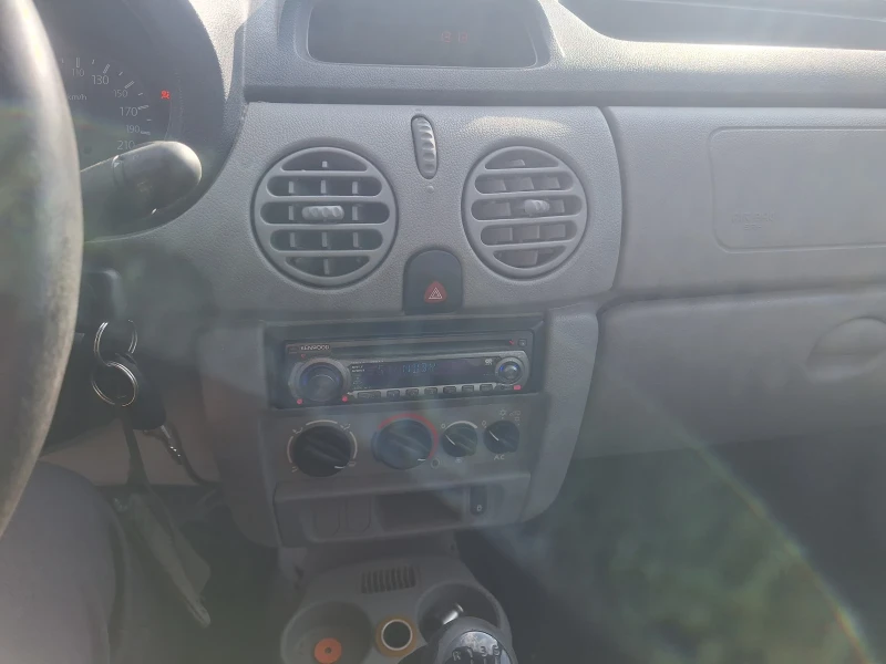 Renault Kangoo, снимка 12 - Автомобили и джипове - 53122433