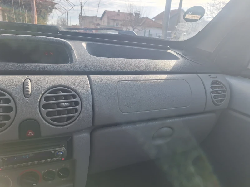 Renault Kangoo, снимка 16 - Автомобили и джипове - 53122433