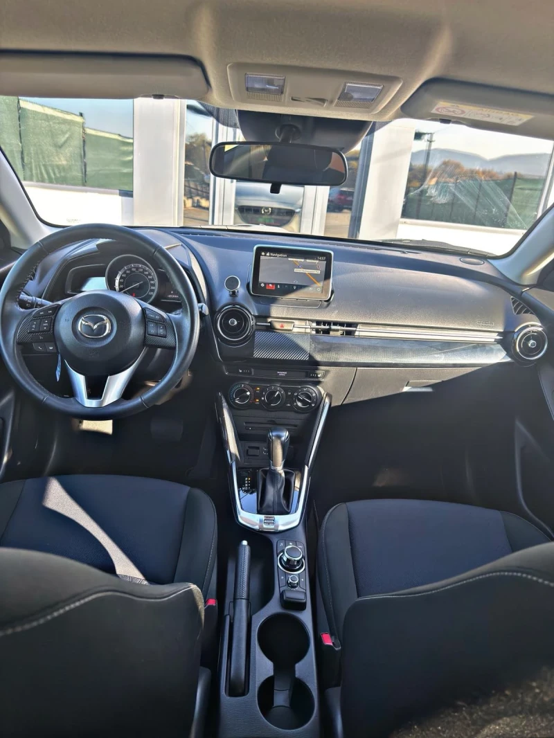 Mazda 2 AUTOM. PODREV, снимка 14 - Автомобили и джипове - 53418117