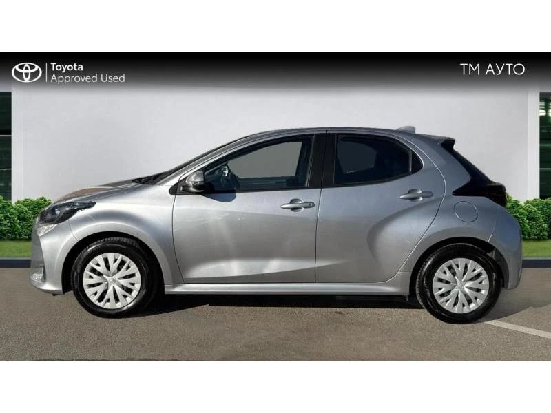 Toyota Yaris 1.5HSD Dynamic, снимка 3 - Автомобили и джипове - 48403683