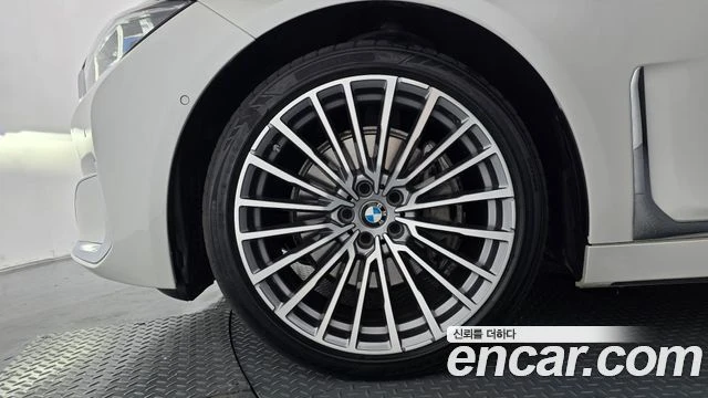 BMW 730, снимка 5 - Автомобили и джипове - 56089257