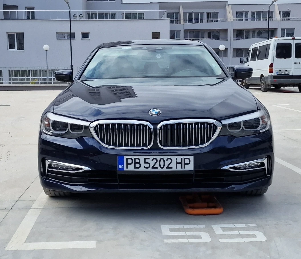 BMW 530  530 D X-drive-LUXURY-KEYLESS-Camera-Distronik-, снимка 1