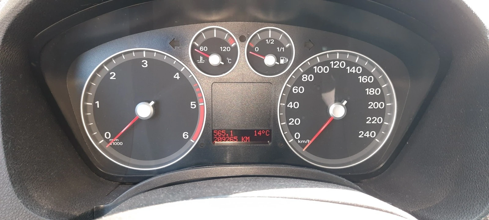 Ford C-max TITANIUM 1.8 CDTI | Mobile.bg — изображение 14