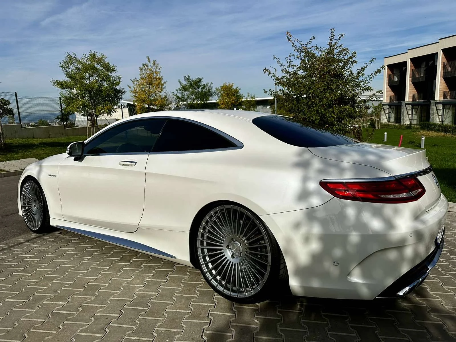 Mercedes-Benz S 63 AMG COUPE SWAROWSKI/ PANORAMA/ FULL - изображение 6