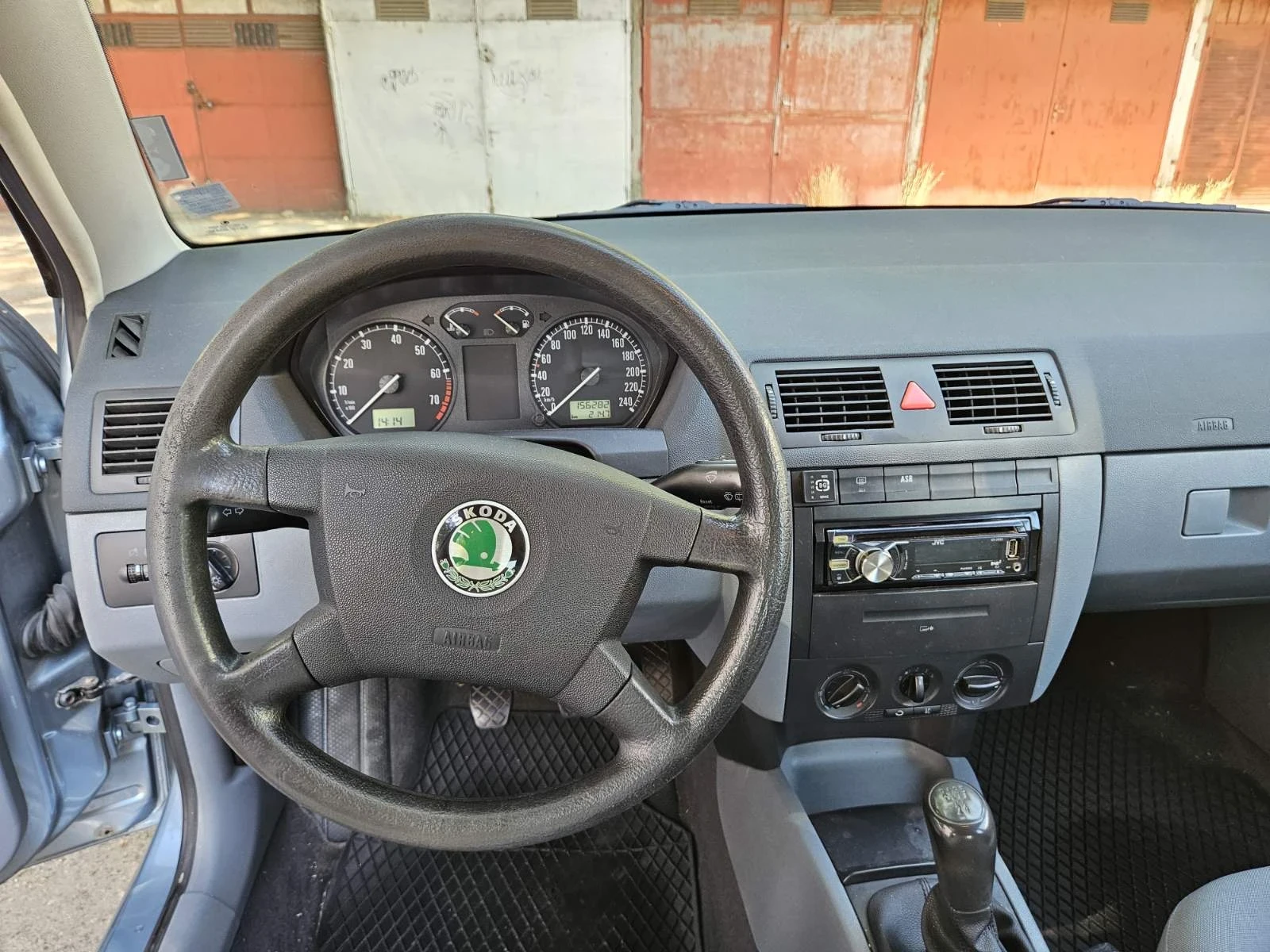 Skoda Fabia  - изображение 3