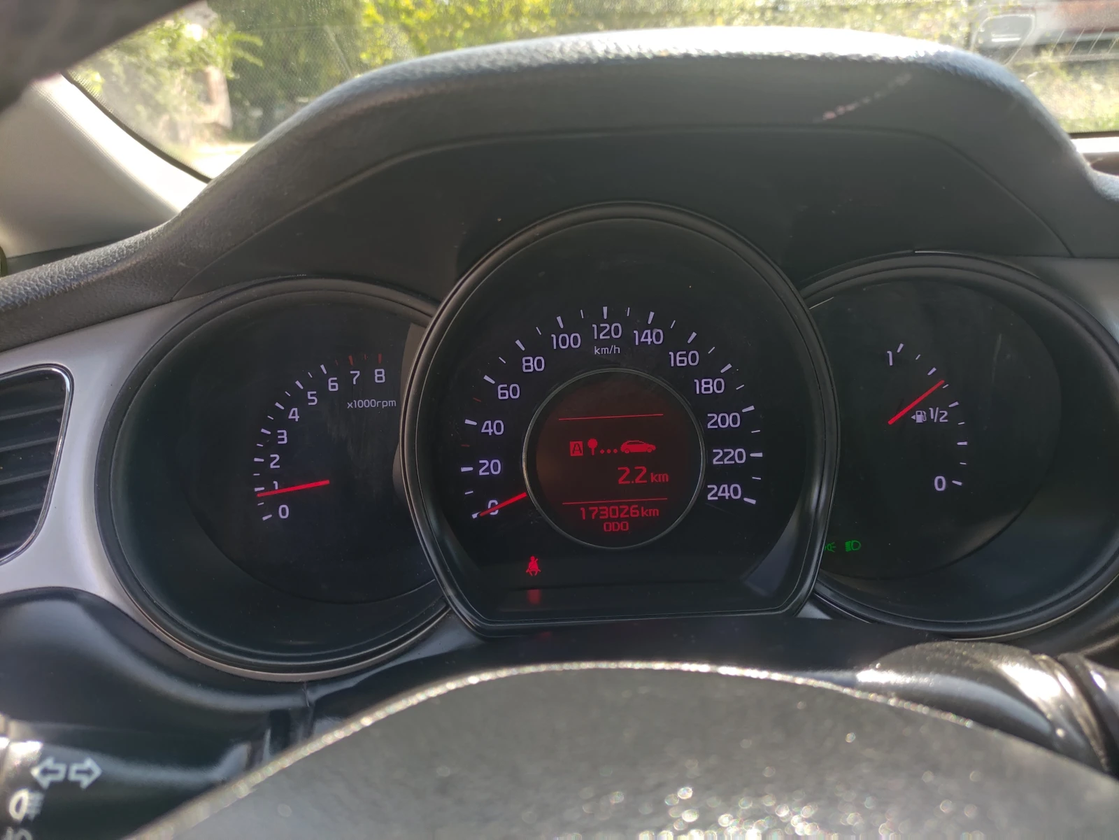 Kia Ceed 1.4 отличен 6ск евро 5б - изображение 9