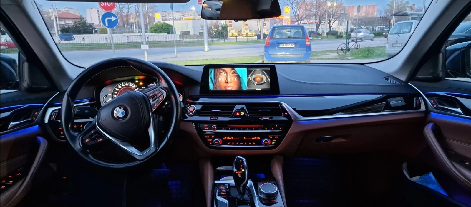 BMW 530  530 D X-drive-LUXURY-KEYLESS-Camera-Distronik- | Mobile.bg � ����������� 12