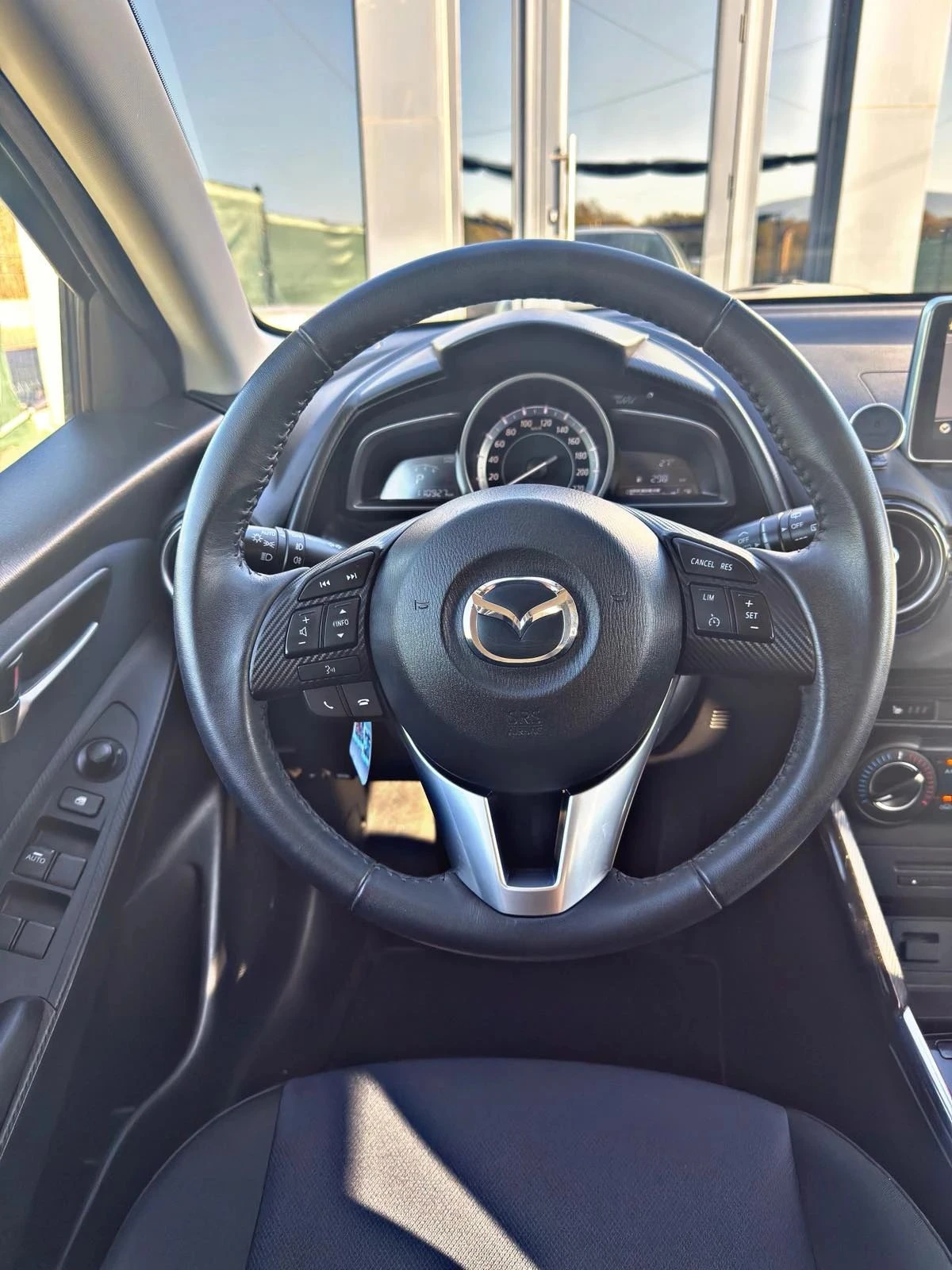 Mazda 2 AUTOM. PODREV | Mobile.bg � ����������� 10