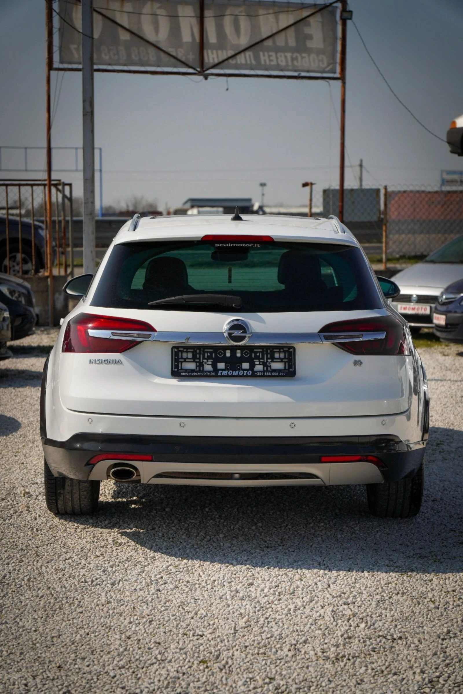 Opel Insignia 2.0CDTI 4x4 DIGITAL BOSE АВТОМАТ ПАНОРАМА ЛИЗИНГ, снимка 4 - Автомобили и джипове - 53782153