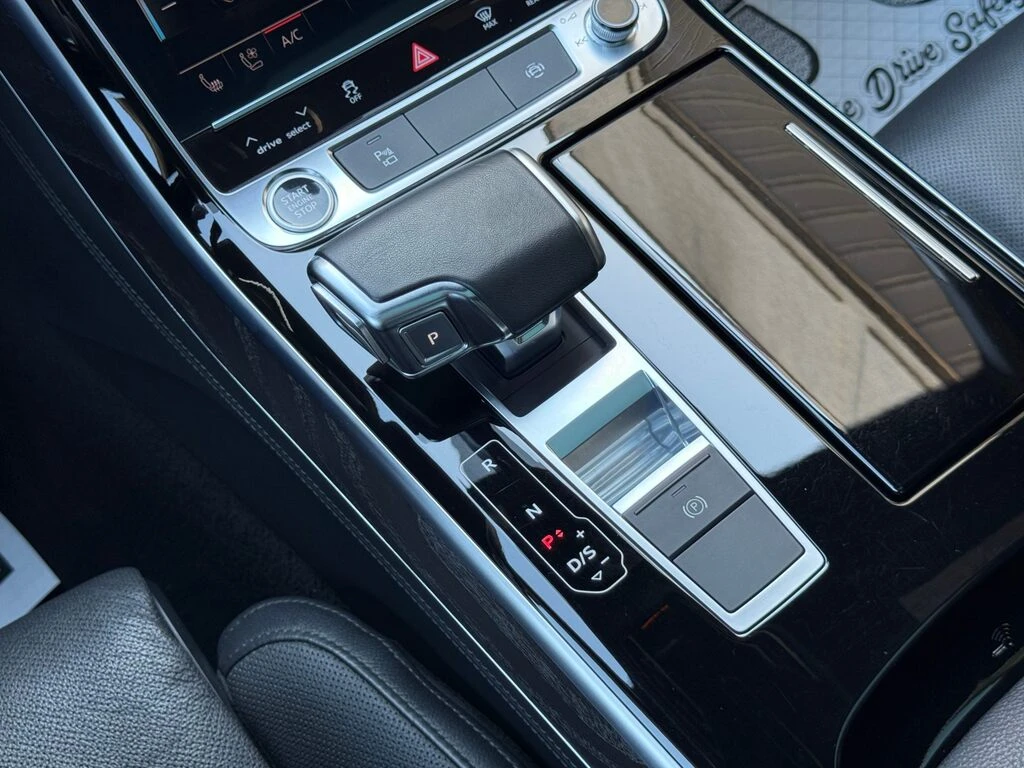 Audi A8 Long * 55TFSI * S-Line * Фиксирана цена до БГ * , снимка 13 - Автомобили и джипове - 53809279
