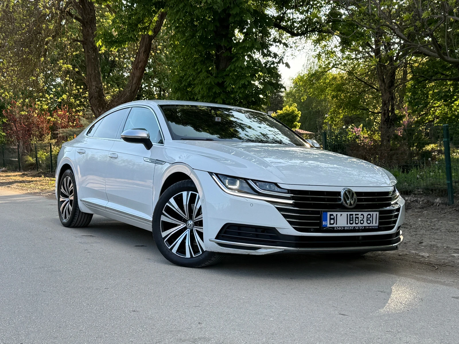 VW Arteon 2.0TDI* 4x4* DIST* CARPLAY* ALCANTARA* LANEASS* KA | Mobile.bg � ����������� 2