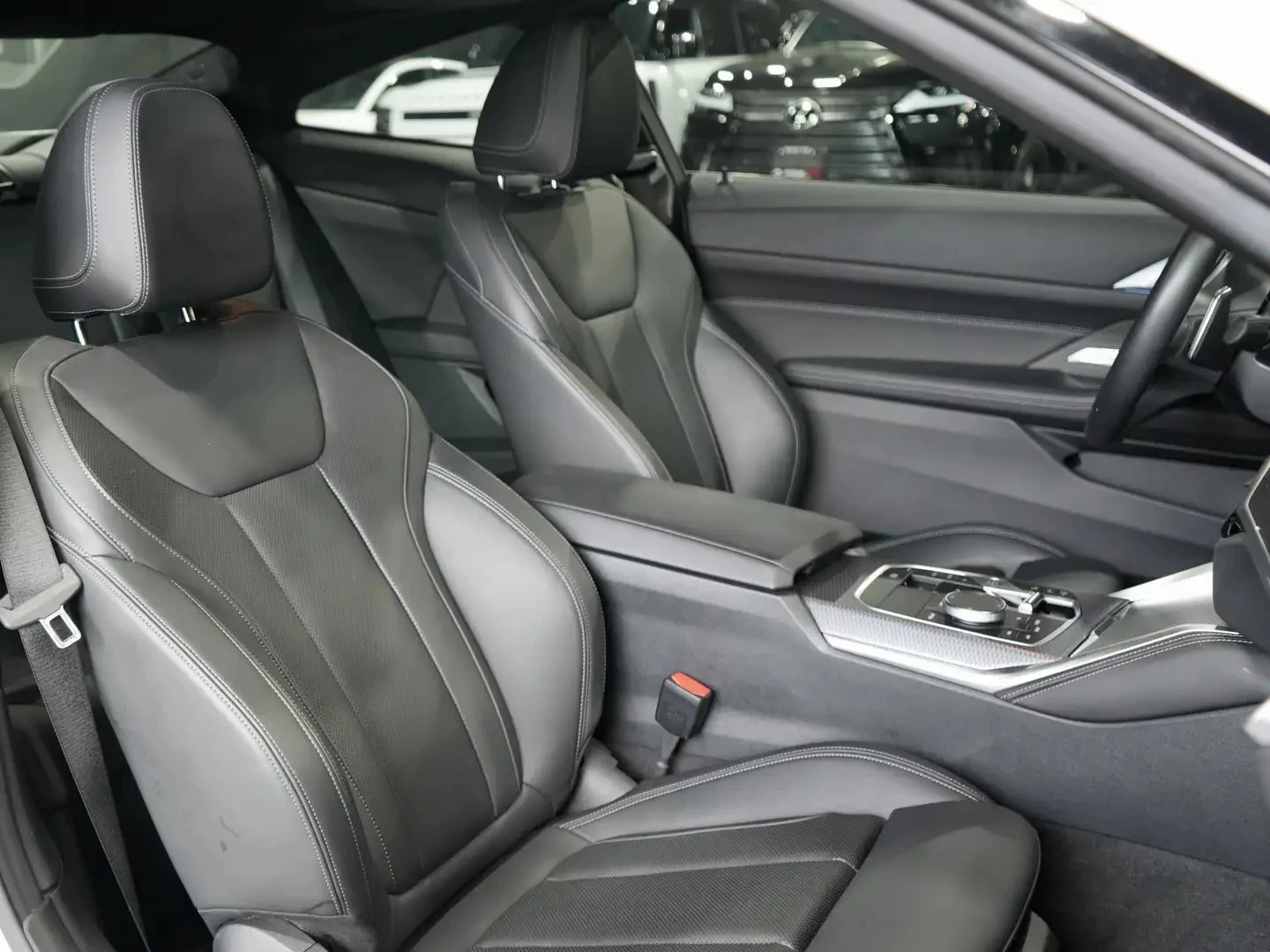 BMW 440  xDrive Coupe/HUD/HARMON K/DRIVE ASSIST/1 OWNER, снимка 11 - Автомобили и джипове - 54412007