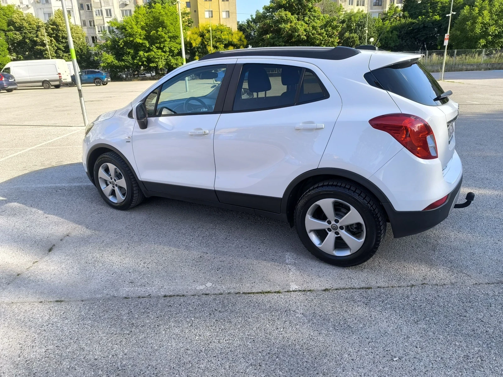 Opel Mokka 1.6CDTI, снимка 4 - Автомобили и джипове - 55002907