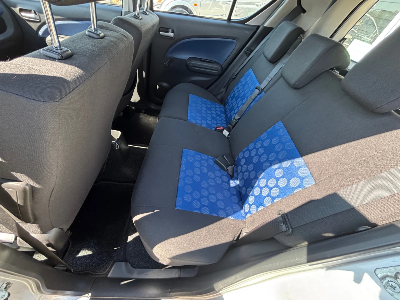 Suzuki Splash БЕНЗИН/АВТОМАТ, снимка 10 - Автомобили и джипове - 55239192