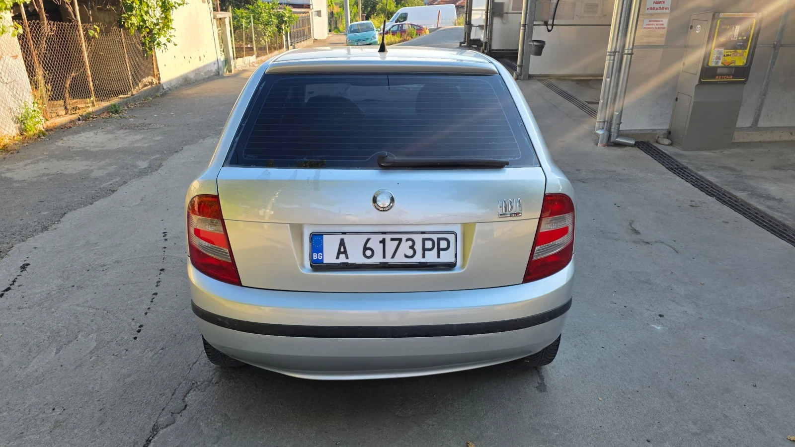 Skoda Fabia 1.2 HTP, снимка 6 - Автомобили и джипове - 55266765