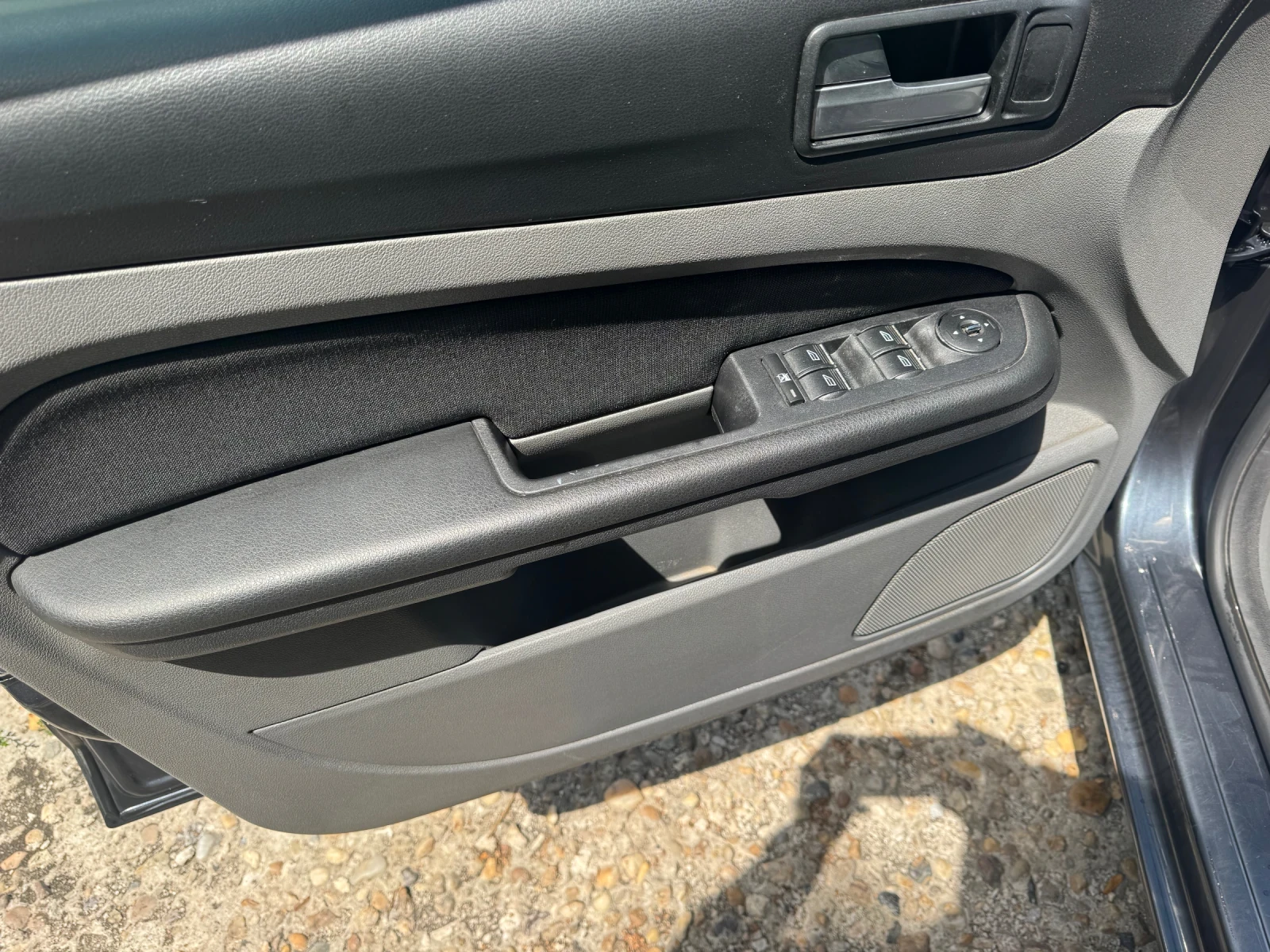 Ford Focus 2000-145 �� ���. ��� landi | Mobile.bg � ����������� 7