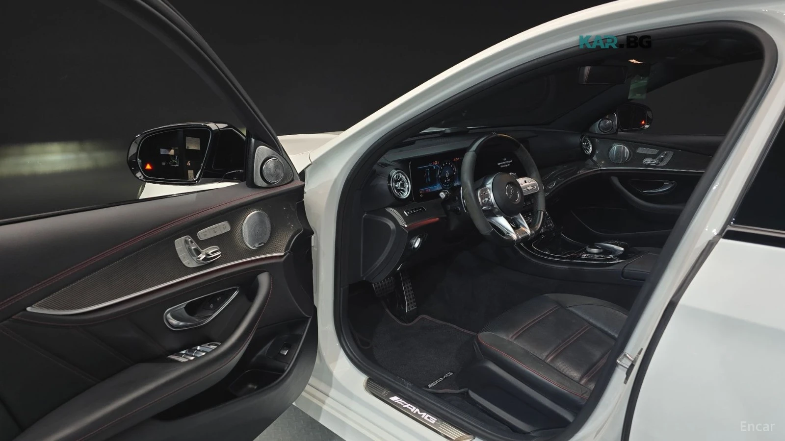Mercedes-Benz E 53 AMG 4MATIC+ * HUD* 360* МОНИТОРИ* ОБДУХ* ПАНО, снимка 8 - Автомобили и джипове - 55897613