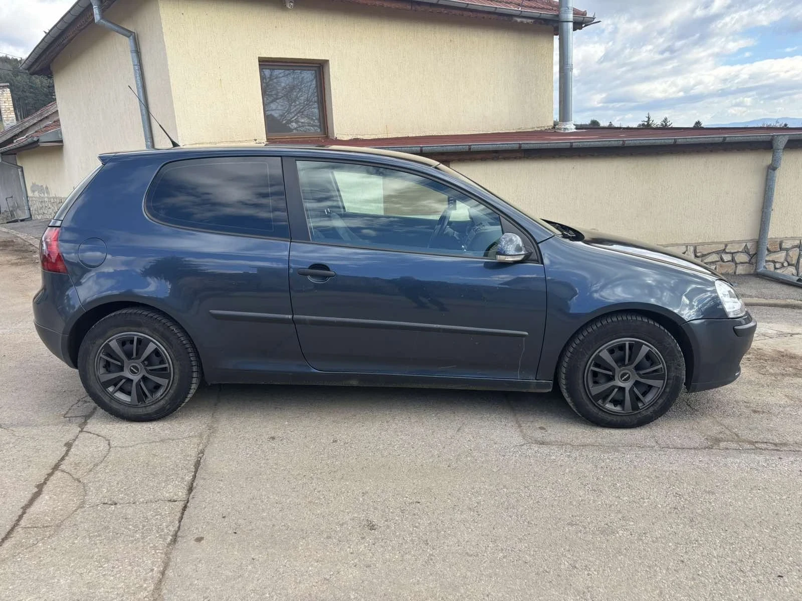 VW Golf 1.6    102кс., снимка 7 - Автомобили и джипове - 56118283