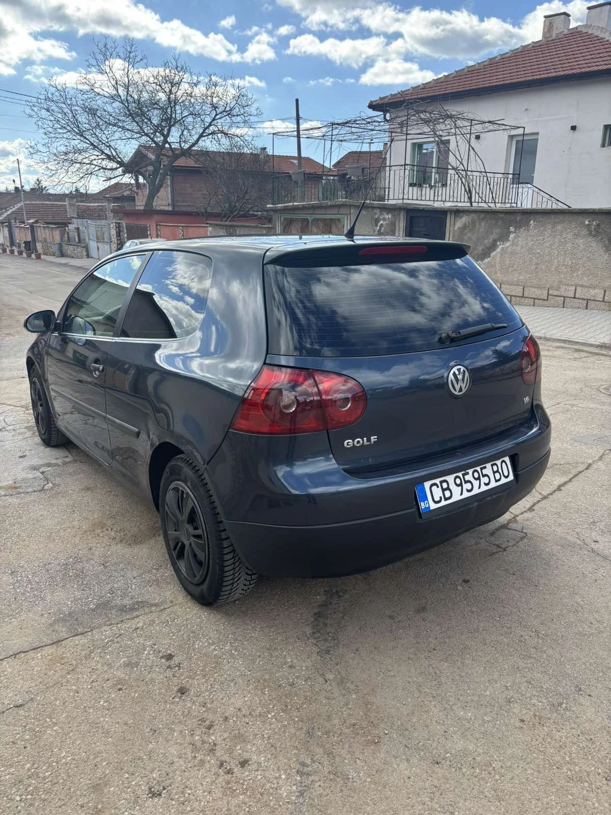 VW Golf 1.6    102кс., снимка 6 - Автомобили и джипове - 56118283