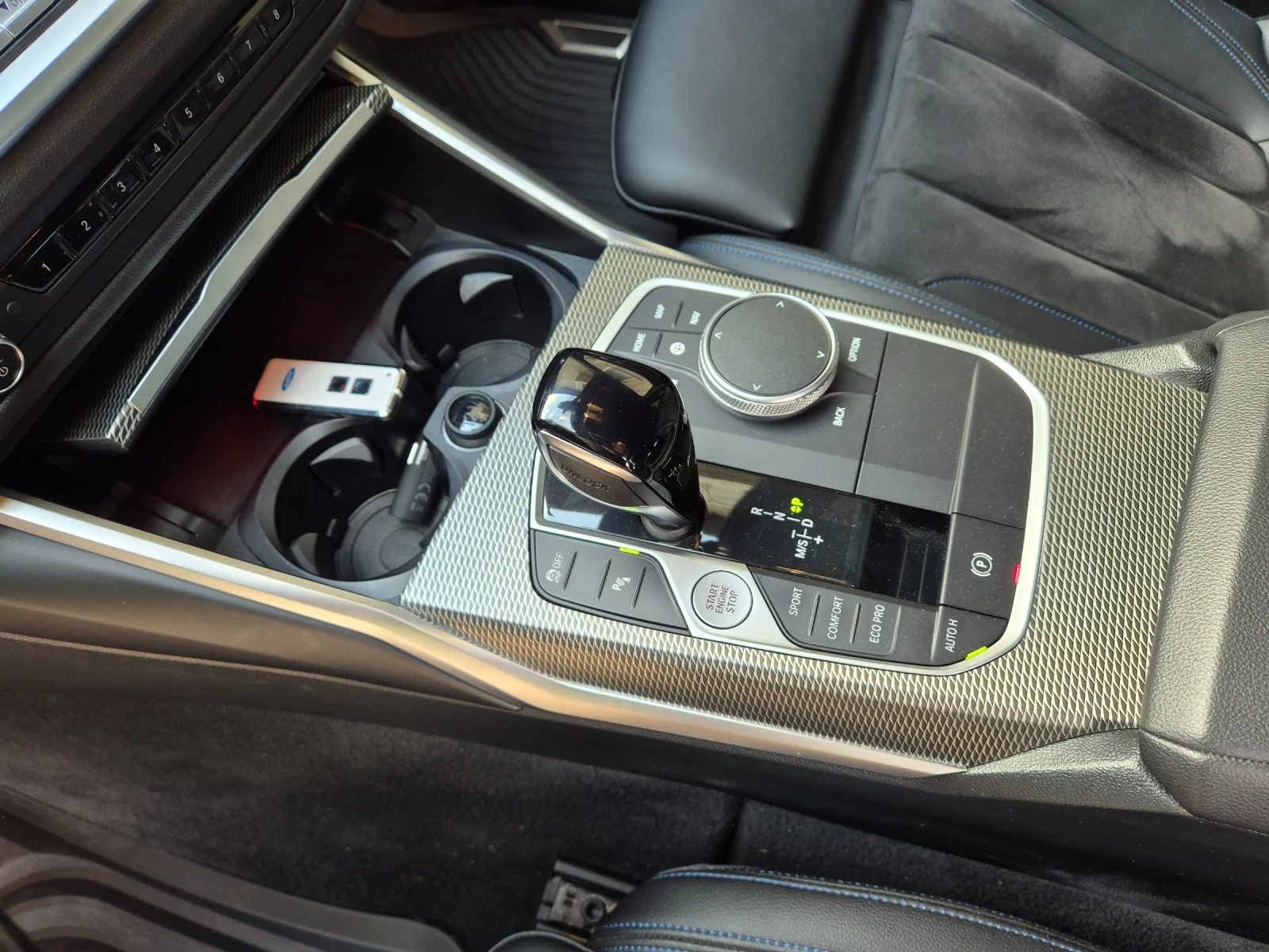 BMW 340 xDrive, снимка 10 - Автомобили и джипове - 56293536
