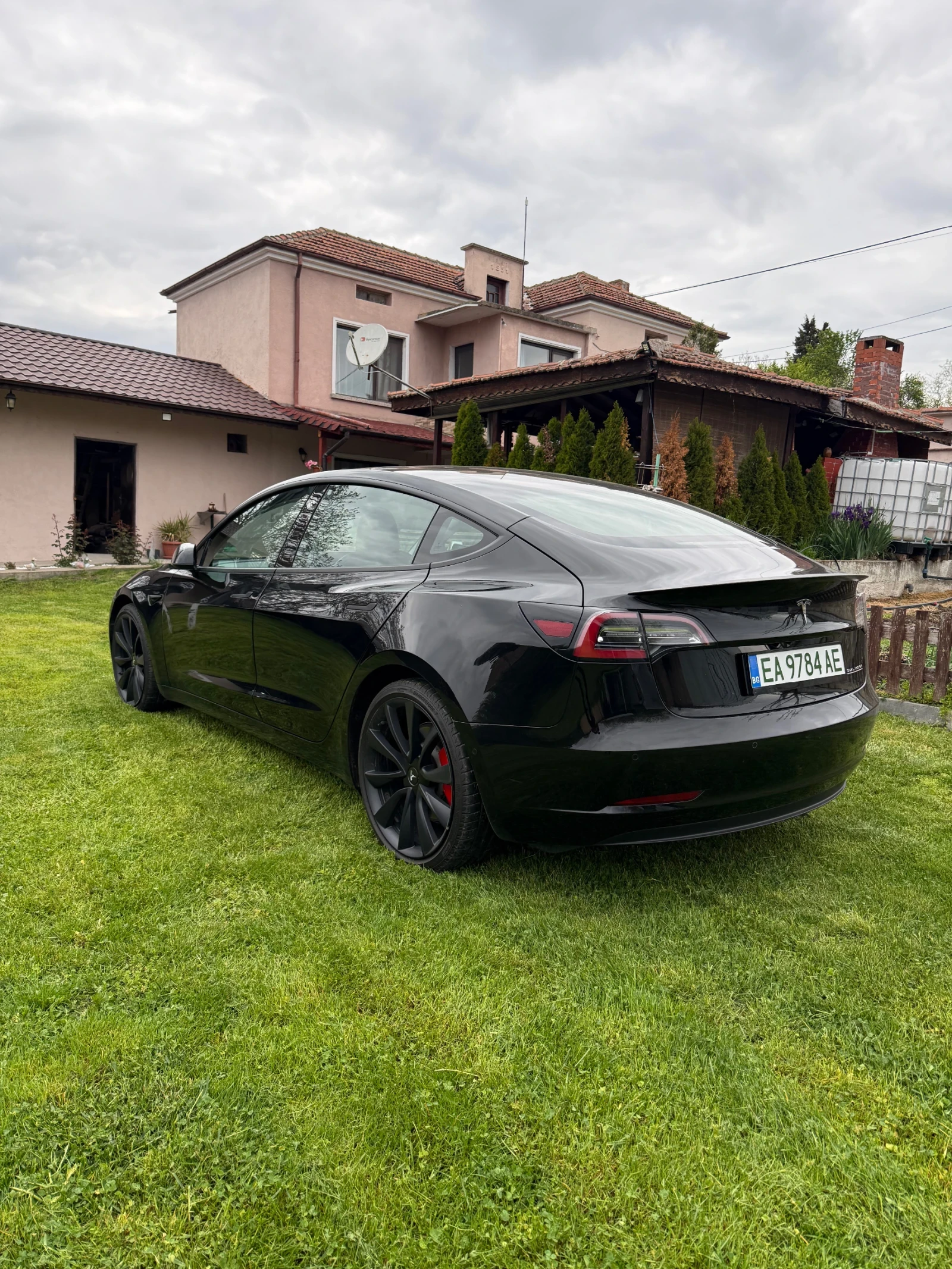 Tesla Model 3 Performance , снимка 5 - Автомобили и джипове - 56387660