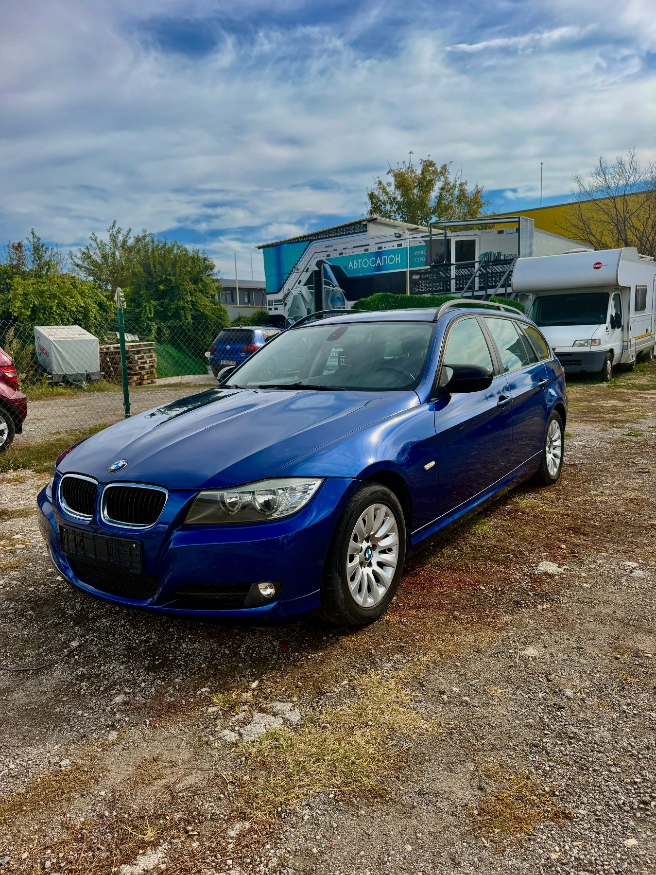 BMW 320