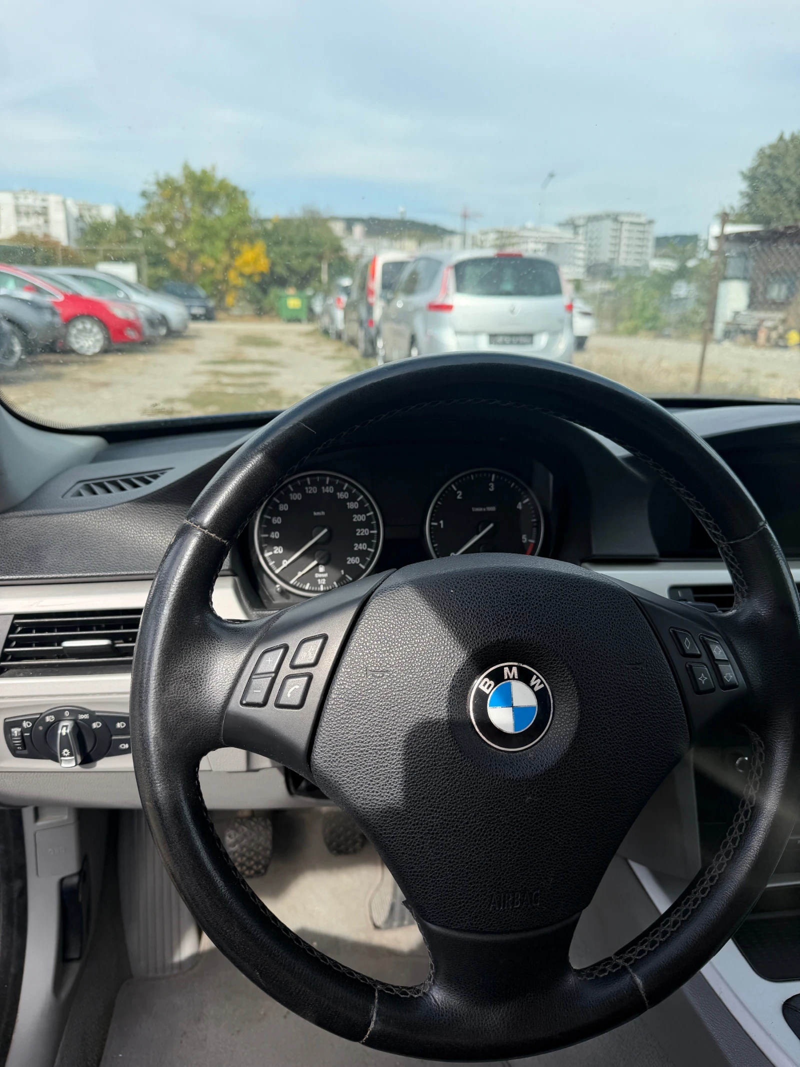BMW 320, снимка 7 - Автомобили и джипове - 56455273