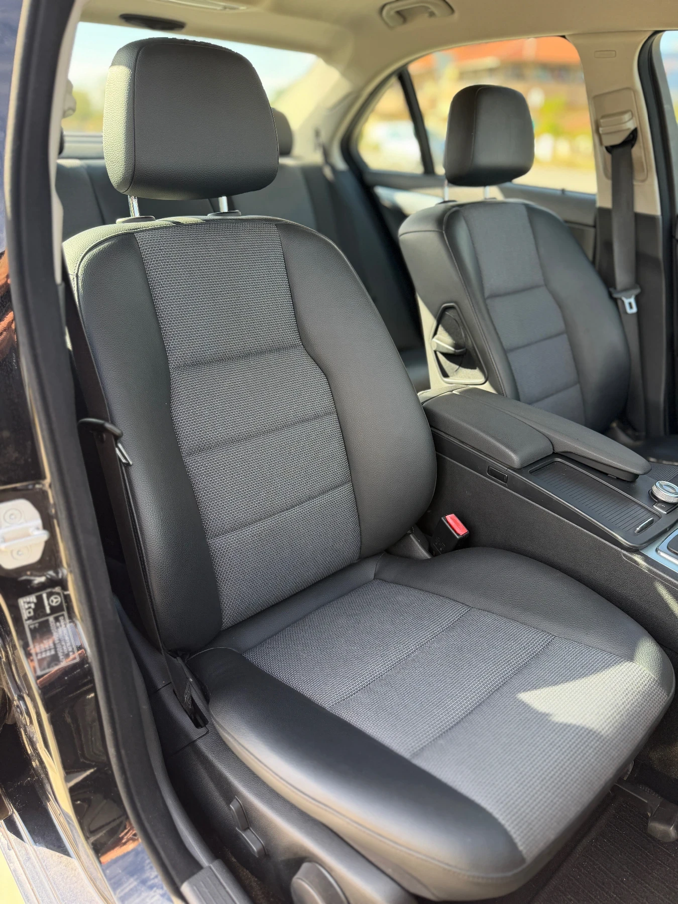 Mercedes-Benz C 180 Kompressor  Avantgarde 145000 �� | Mobile.bg � ����������� 14