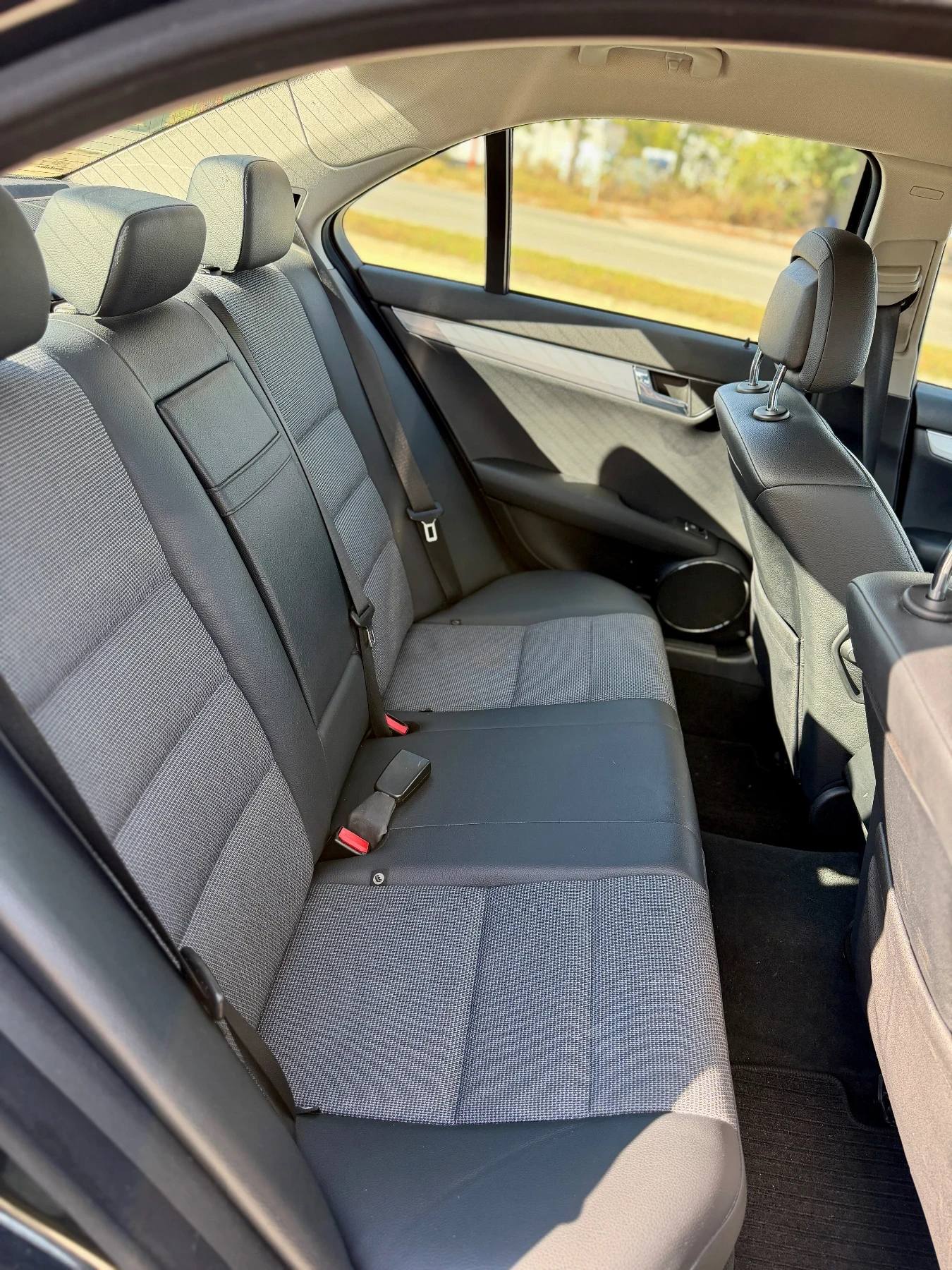 Mercedes-Benz C 180 Kompressor  Avantgarde 145000 �� | Mobile.bg � ����������� 15