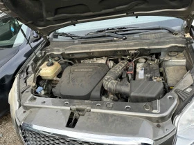 SsangYong Korando 2.0TDI - KLIMATRONIK, снимка 10