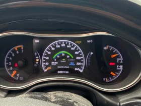 Jeep Grand cherokee Summit* Задна камера* Обдухване* Шибидах* H&K* , снимка 9